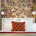 Monge Hotel 4*