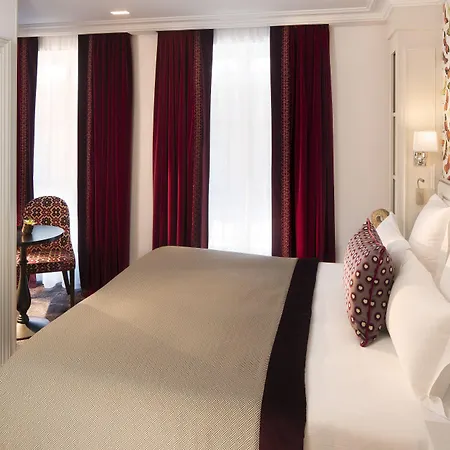 Monge Hotel Paris