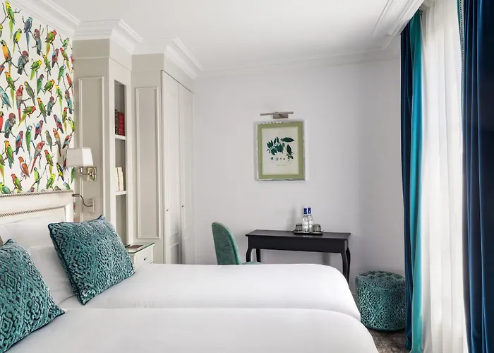 Monge Hotell Paris