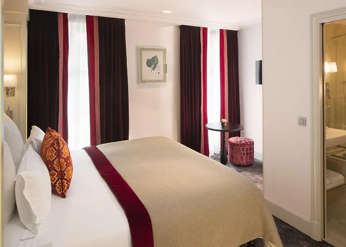 Monge Hotell Paris
