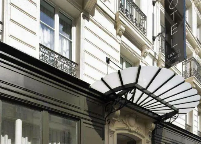 Monge Hotell