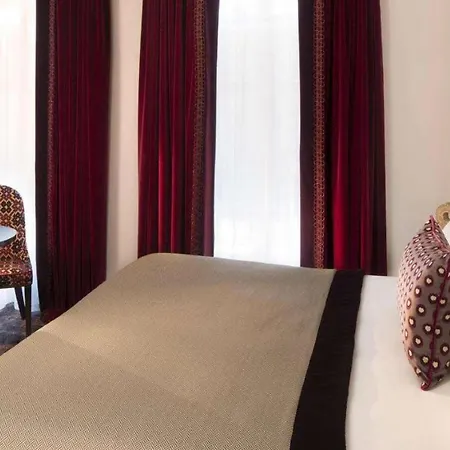 Otel Monge 4*